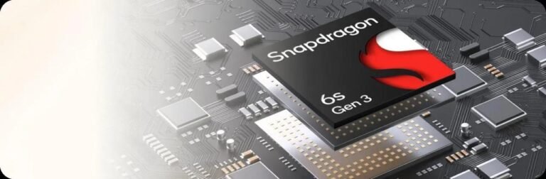 How Does Smartphone Display Quality Affect Users?