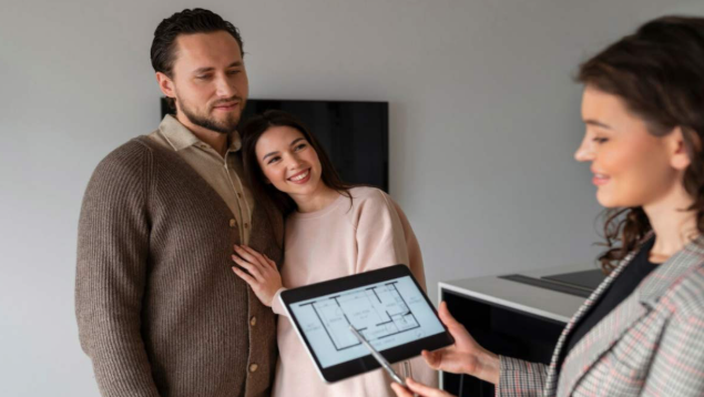 Customer Database Platform: Best CRM Software for Real Estate Agents in Dubai