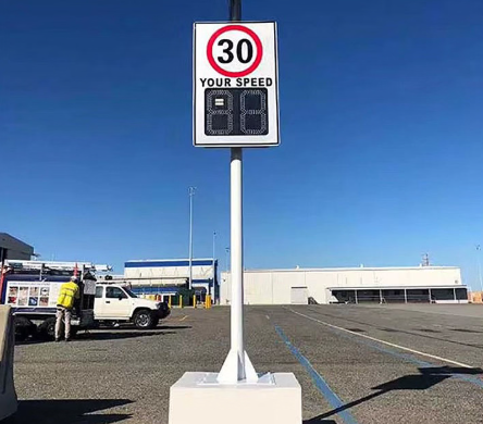 Radar Speed Sign with Driver Feedback: Improving Traffic Awareness and Road Safety
